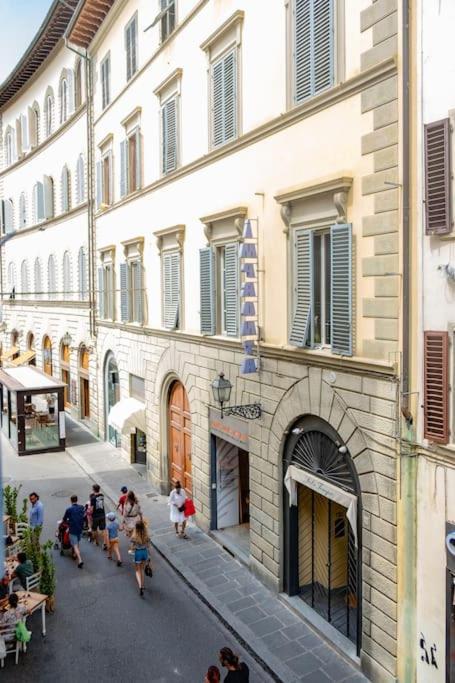Classic Florentine Flat Near Piazza Santa Croce Florens Exteriör bild